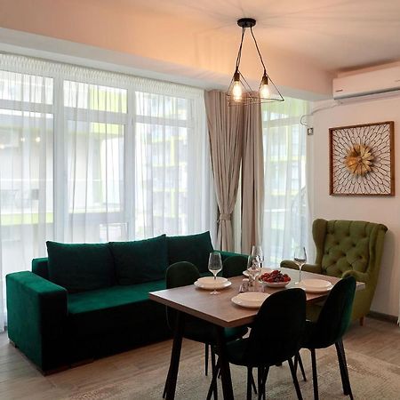 Sea La Vie 2Br Apt Spa N Pool Beach Resort Năvodari Kültér fotó