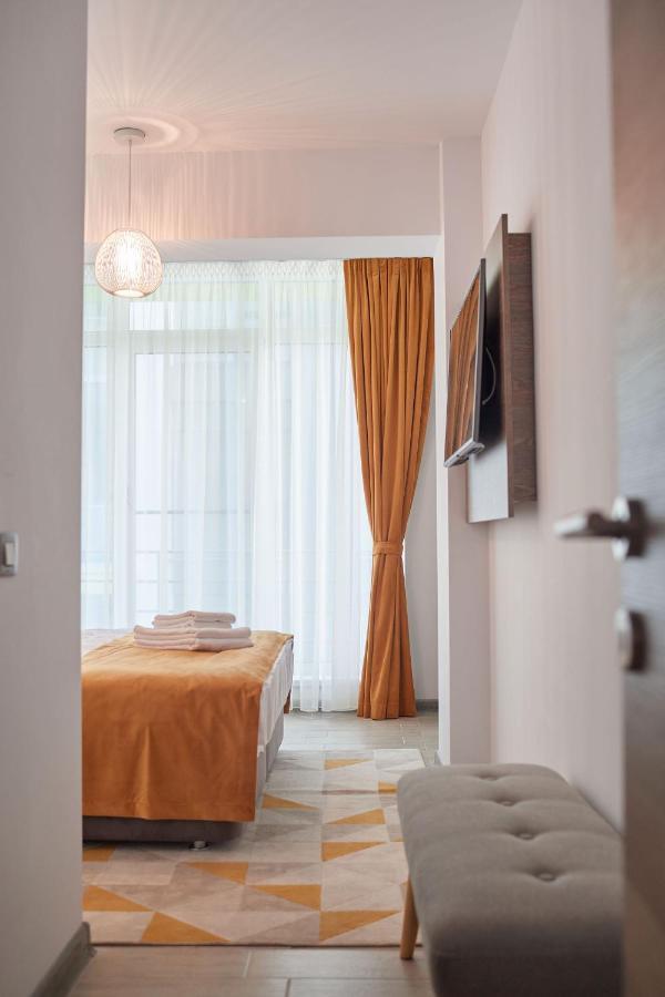 Sea La Vie 2Br Apt Spa N Pool Beach Resort Năvodari Kültér fotó