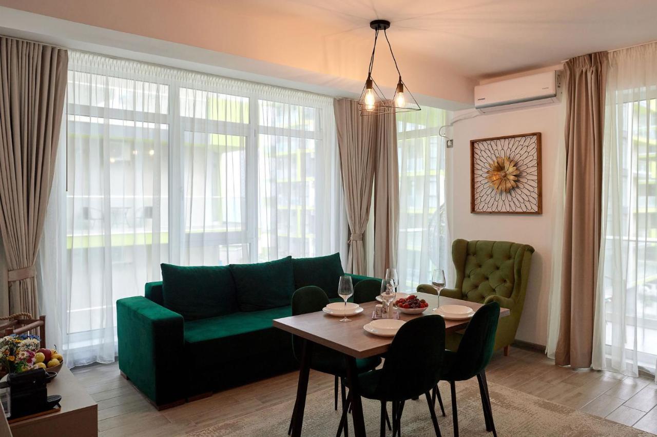 Sea La Vie 2Br Apt Spa N Pool Beach Resort Năvodari Kültér fotó
