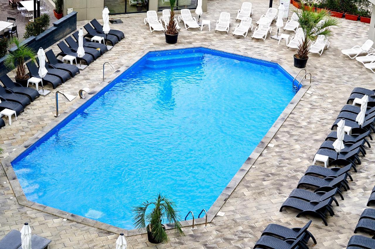 Sea La Vie 2Br Apt Spa N Pool Beach Resort Năvodari Kültér fotó