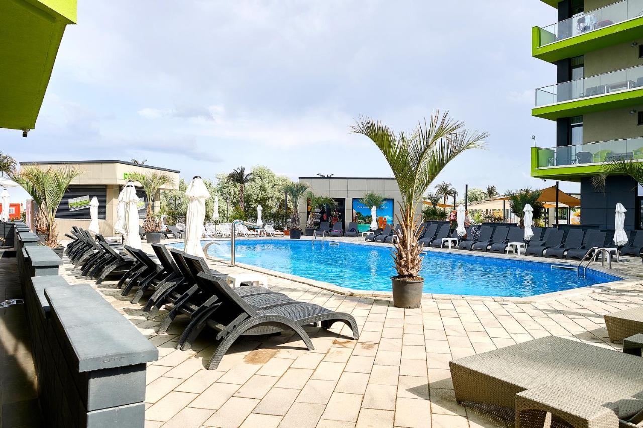 Sea La Vie 2Br Apt Spa N Pool Beach Resort Năvodari Kültér fotó